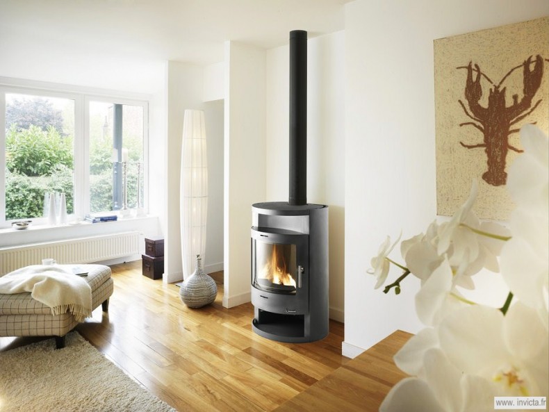 poele_a_bois_VOLUSPA_700_ambiance_1431683902